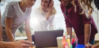 cnvocatorias de emprendimiento colombia