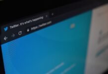 Twitter prohíbe campañas publicitarias para medios estatales