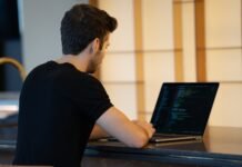 becas de estudio colombia