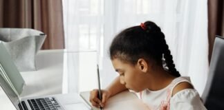 Educación