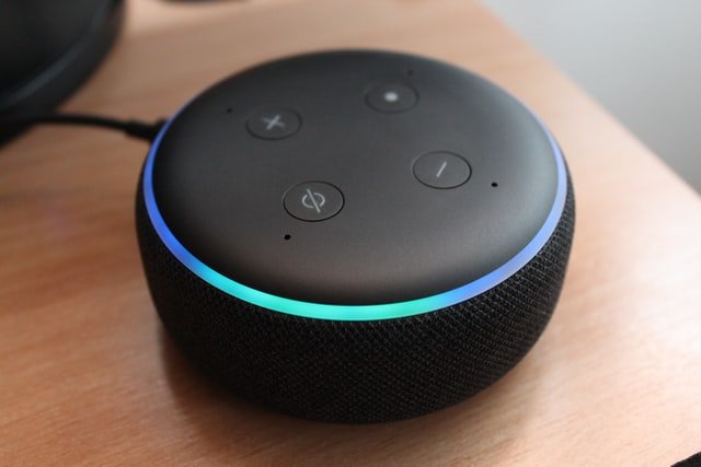 Kit-herramientas-C4IR-sesgos-genero-IA-Alexa
