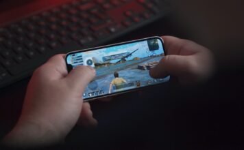 videojuegos moviles cover