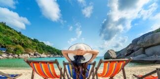 Mujer en playa
