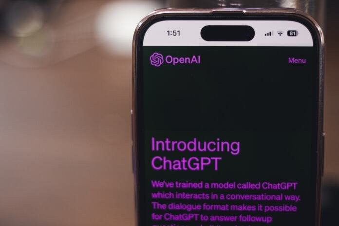 ChatGPT llevó a los teléfonos el poder de la Inteligencia Artificial.