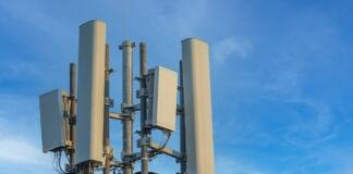 Movistar y Tigo antenas