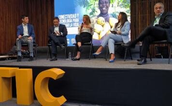 Agrotech en Agroexpo 2023, panel de IA