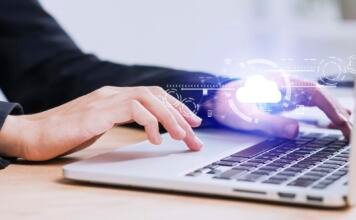 Apoyo Edge Computing laptop