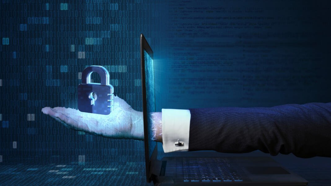 Alianza entre WOMCY y Microsoft en temas de ciberseguridad TI