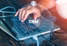 Los CRM son responsables de garantizar la experiencia del cliente.